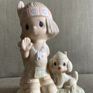 Precious Moments Figurine - O How I Love Jesus